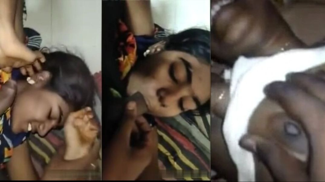 Tamil Paid Slim Aunty Outdoor Blowjob and Pussy Rubbed by Customer